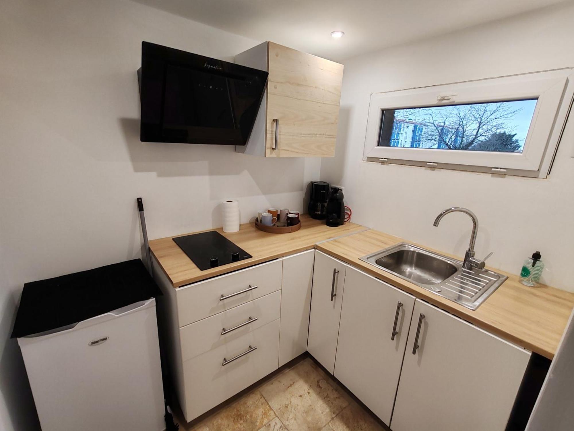 Appartement T3 Neuf Proche Centre Ville, Clim Et Parking Et Centrale Edf Valence  Dış mekan fotoğraf